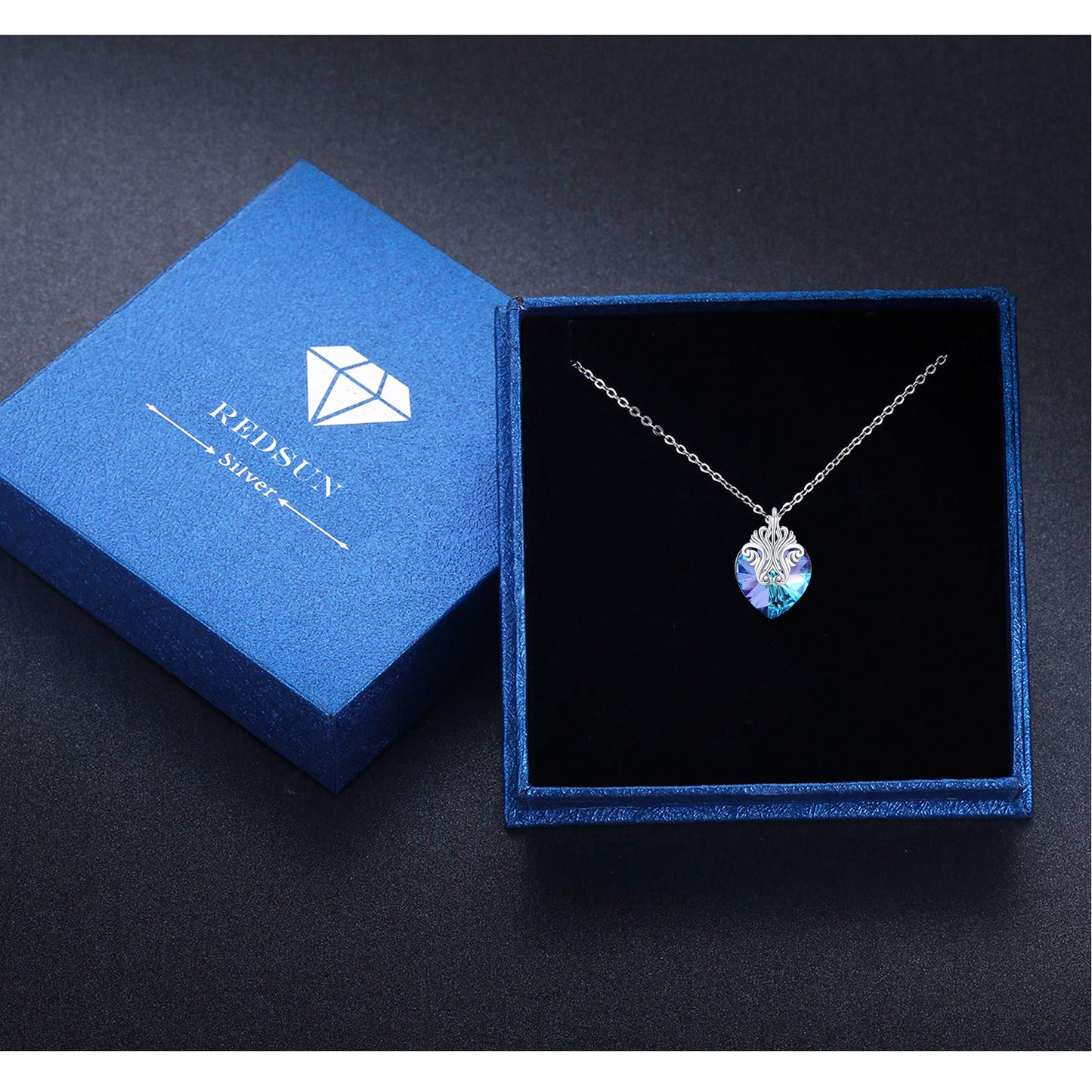 925 Sterling Silver Vintage Pattern Necklace Heart Crystal Necklace